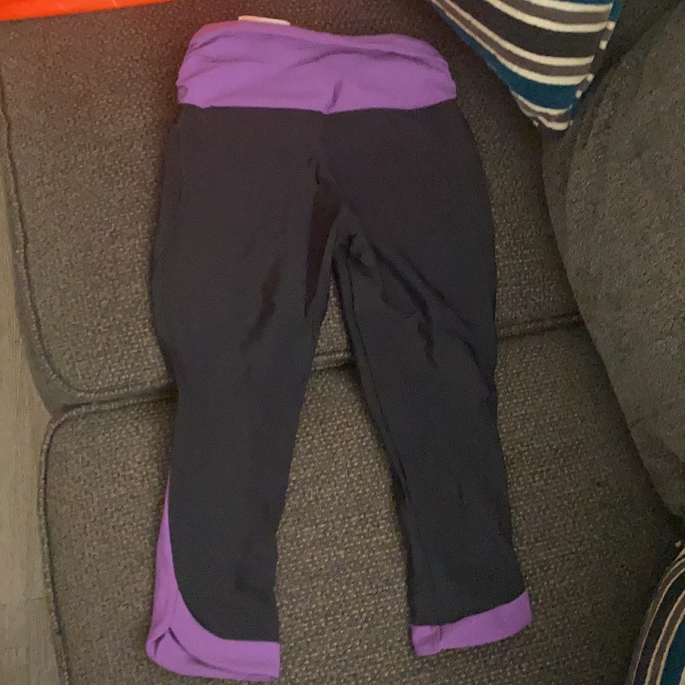 Capris - Picture 2 of 2